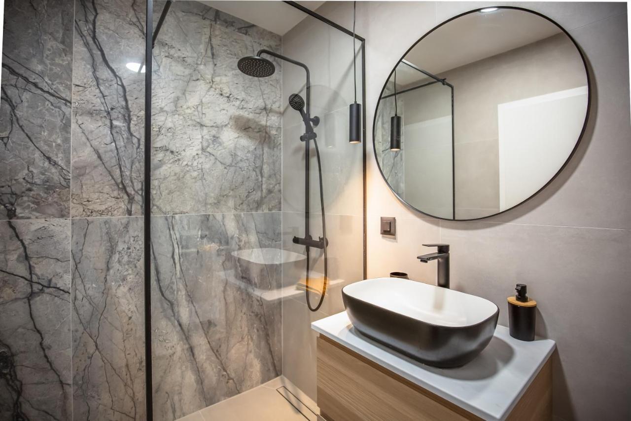 Vogue Apartments Omiš Buitenkant foto
